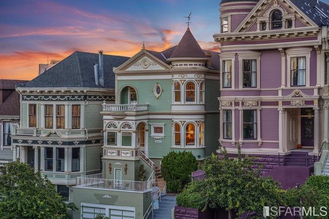 View of a Victorian home on Alamo Square