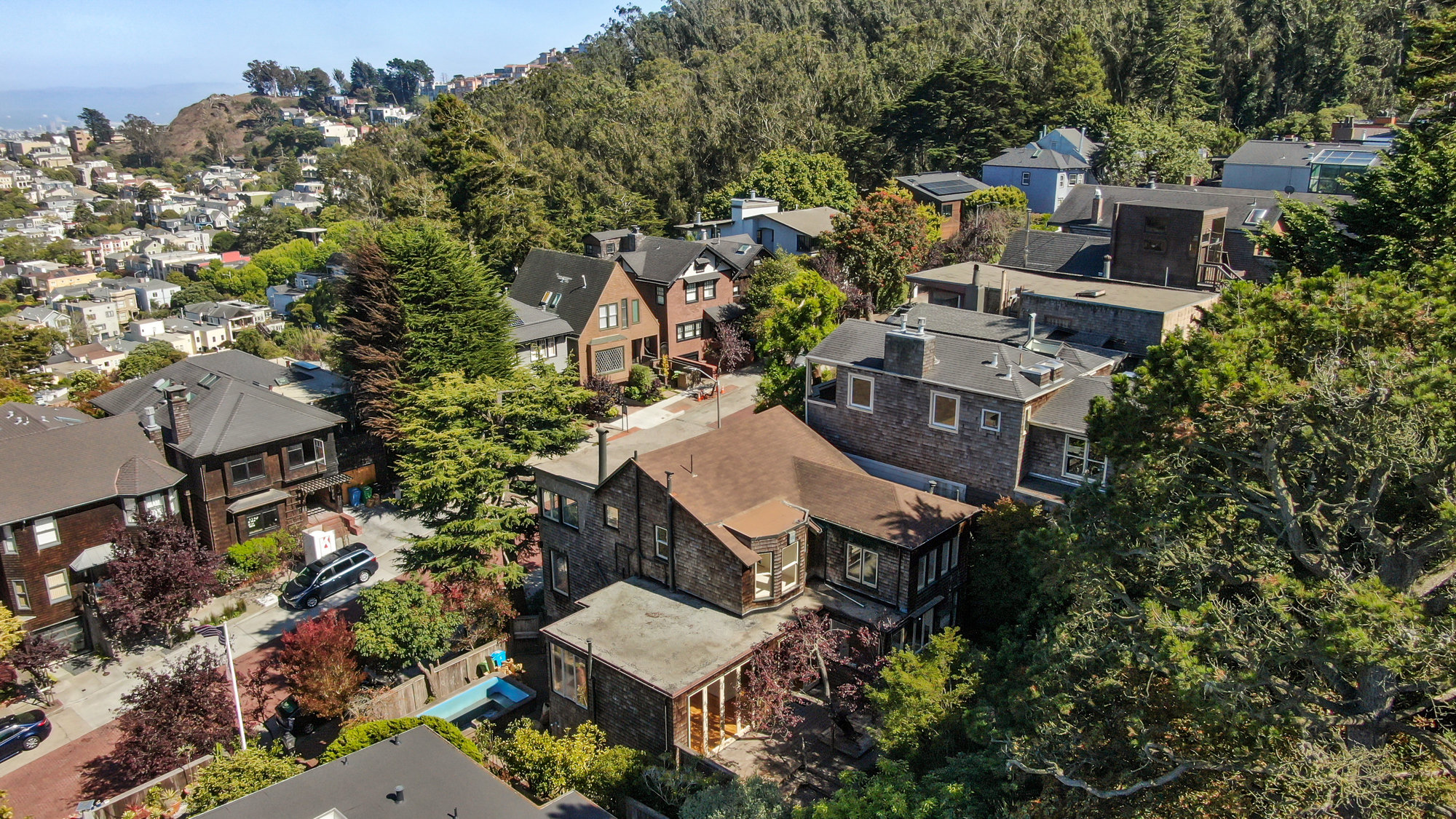 View from 183 Edgewood Ave of the Pacific Ocean in the distance 