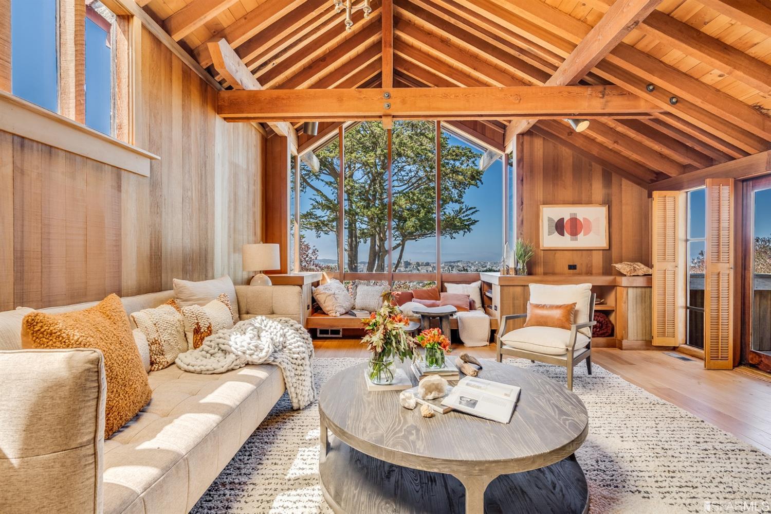 View of living room at 177 Belgrave Ave