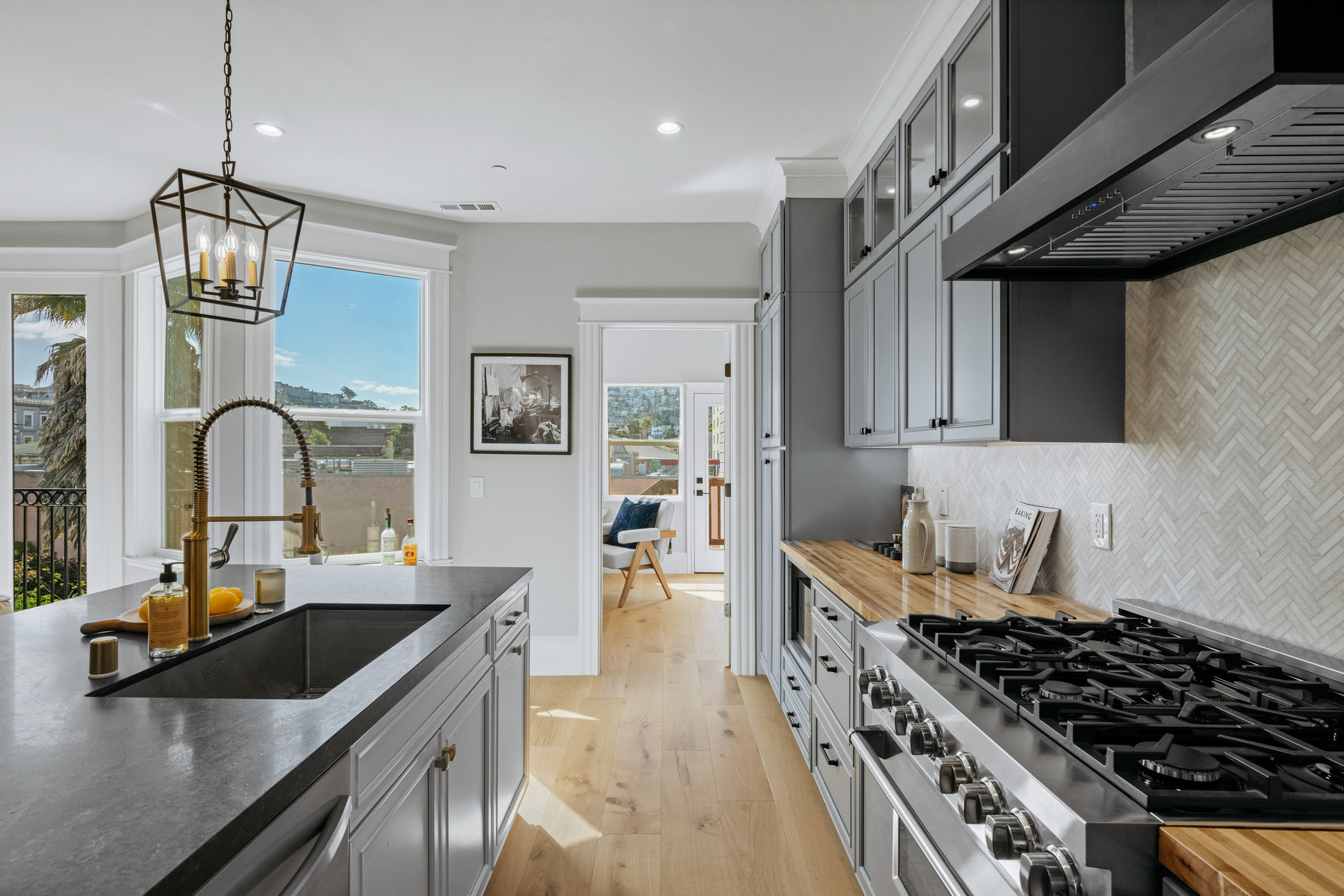 Property Photo: