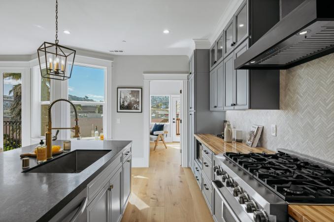 Property Thumbnail: