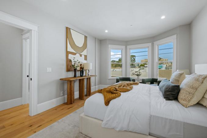 Property Thumbnail:
