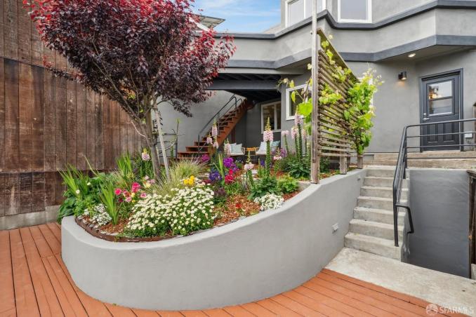 Property Thumbnail: 