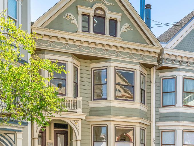 Property Thumbnail: Front face. Beautiful victorian. 