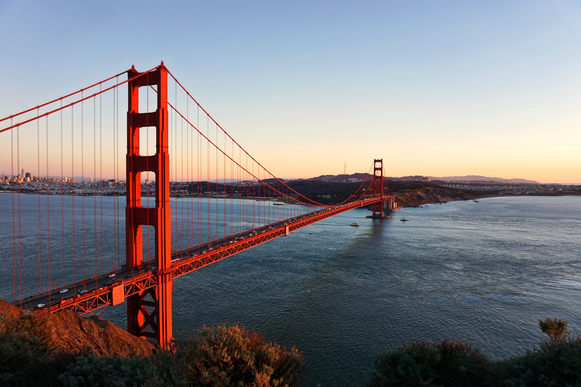 Photo of Golden Gate Bridge by Joonyeop Baek