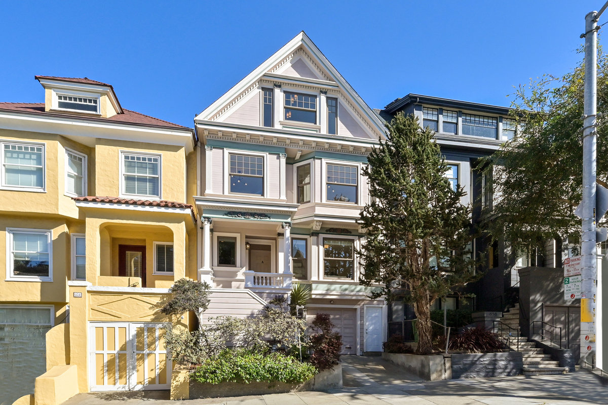 003001a Front exterior view of 856 Clayton, showing an Edwardian style home