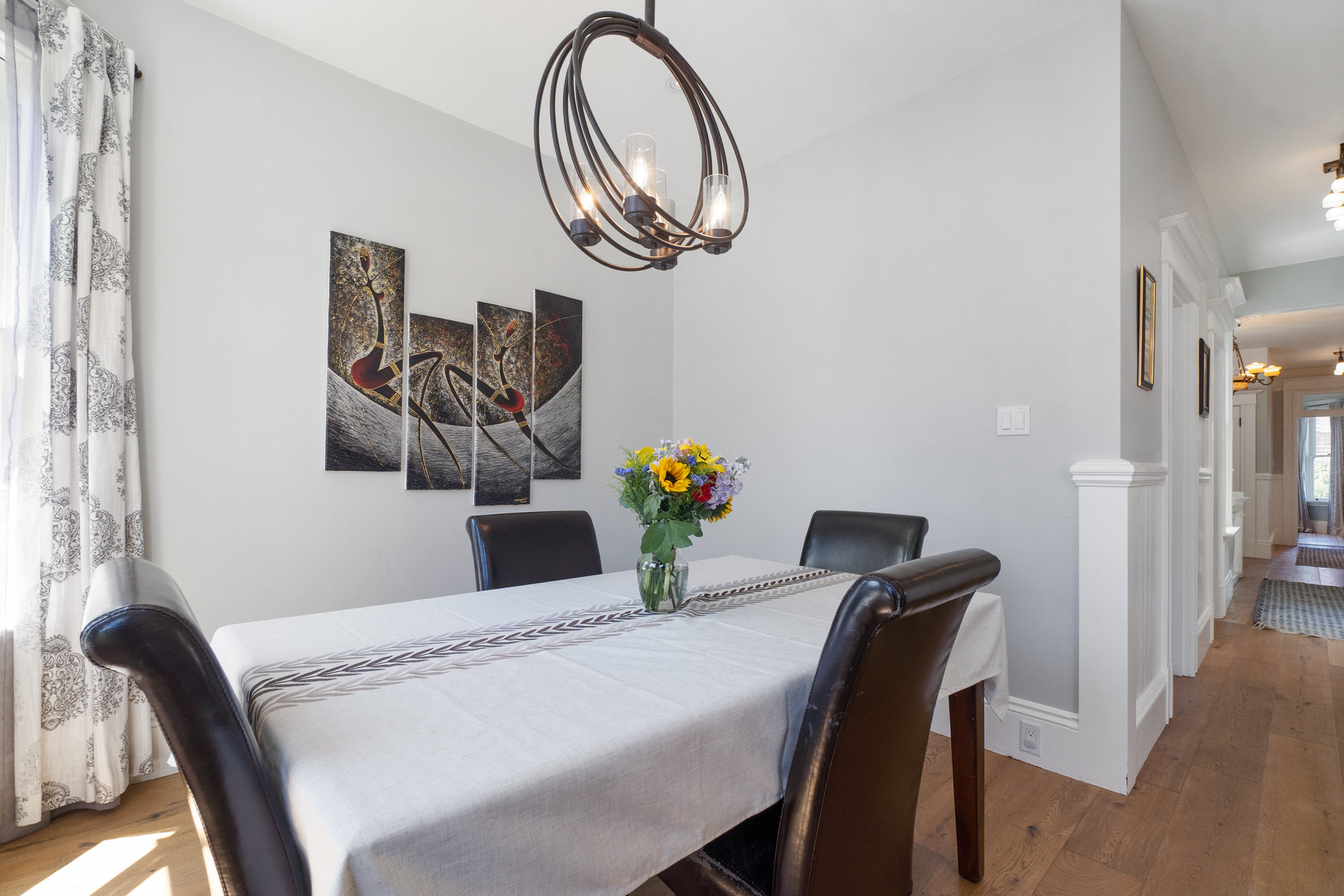 015012 Formal dining area with modern light fixture