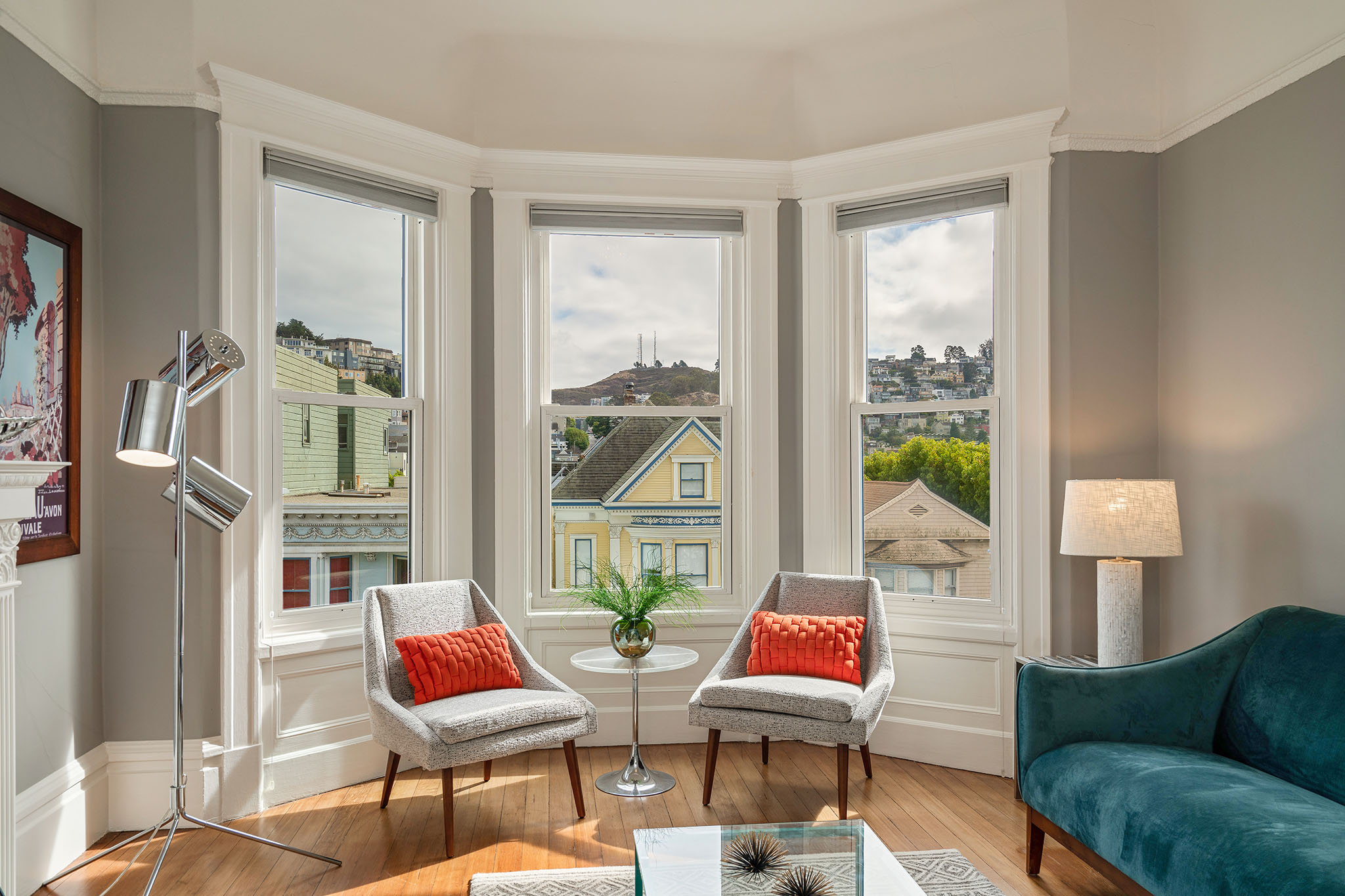04-1 Living room, featuring a large bay window