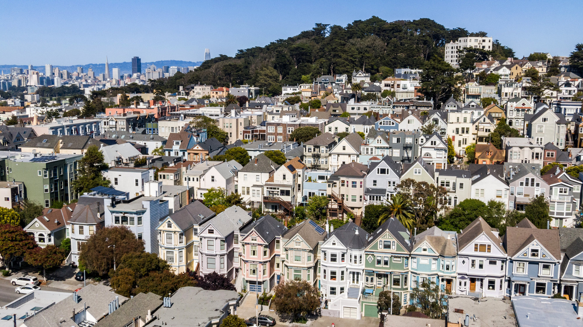 Aerial view of 834 Clayton St in San Francisco, showing the surrounding Cole Valley community