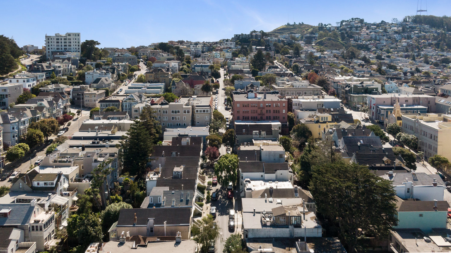 075081 Aerial photo of Cole Valley
