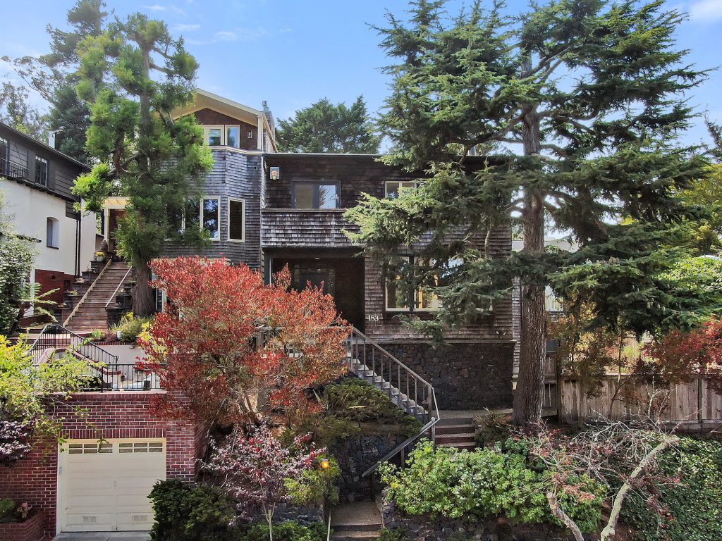 Front exterior view of 183 Edgewood Avenue, sold by top agent John DiDomenico
