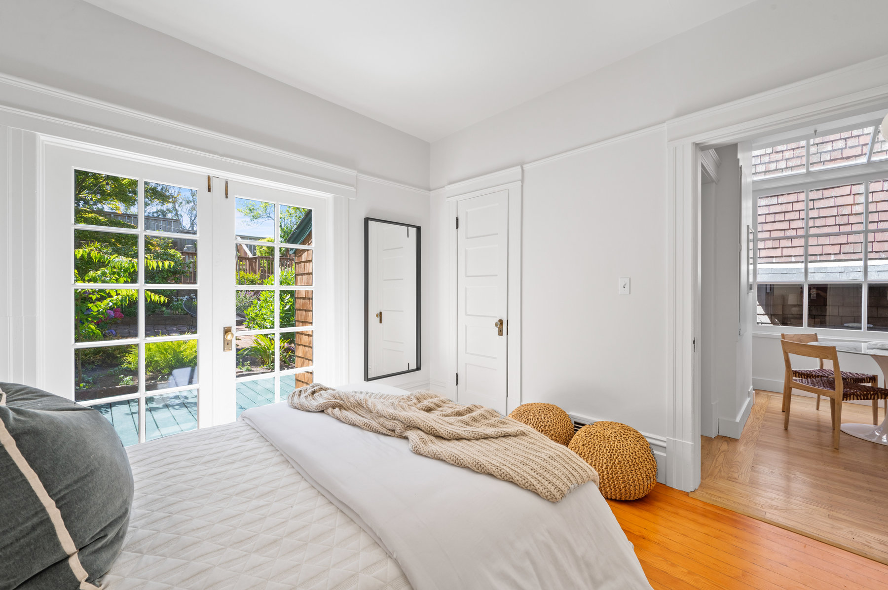 Guest room has hardwood floors through out.