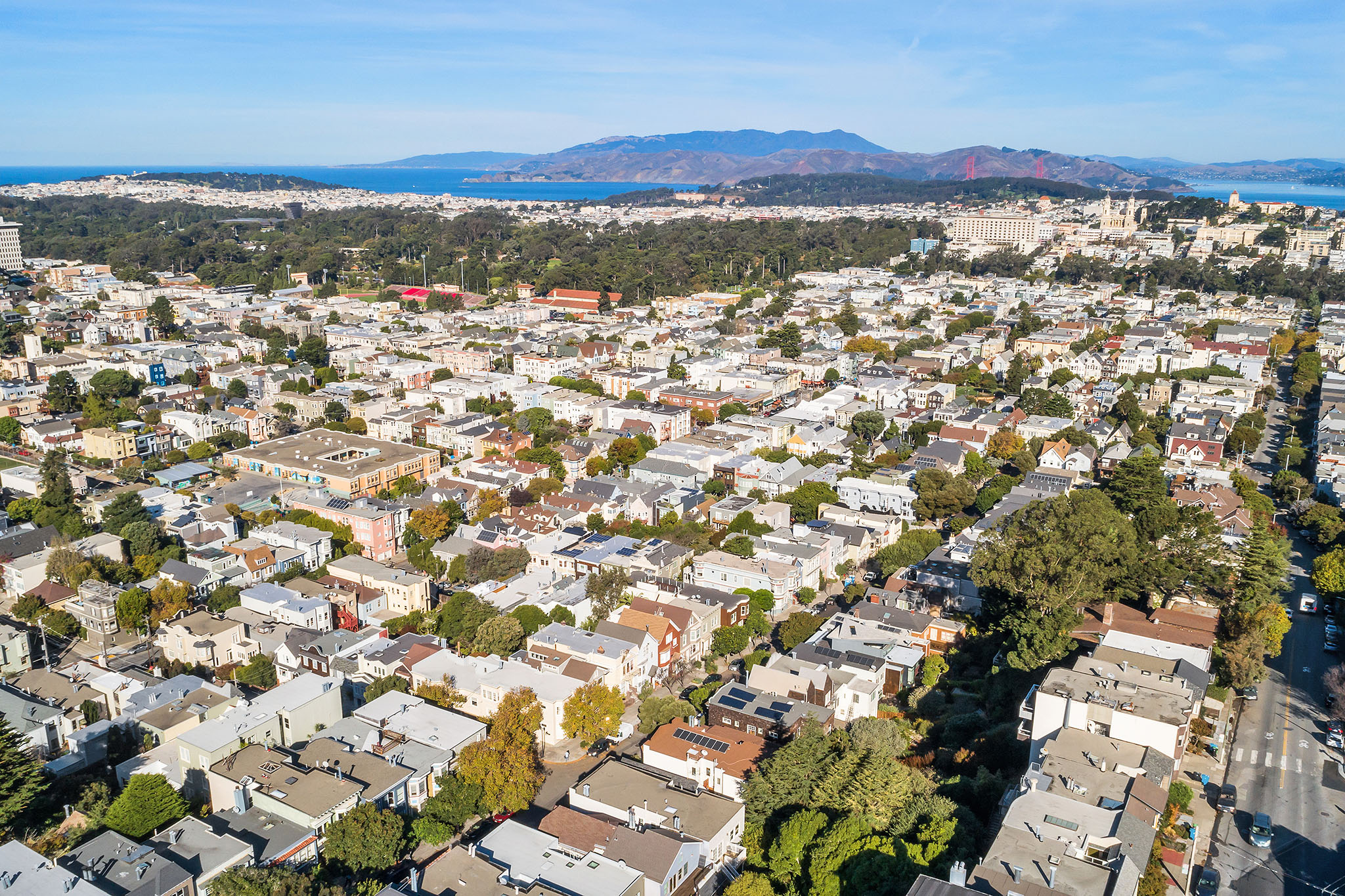 Wide-shot aerial view of the community and proximity of the home to the Bay