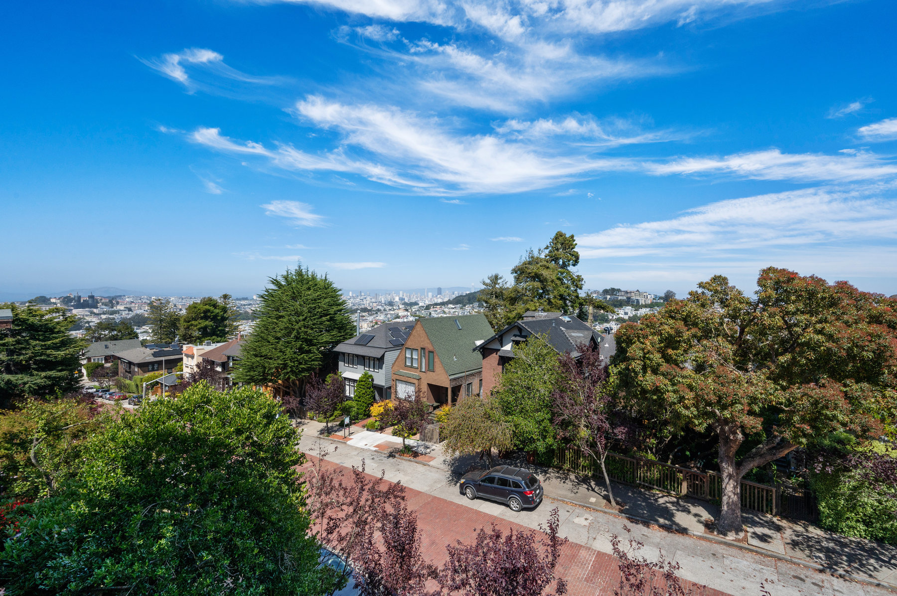 Aerial photo of 205 Edgewood.
