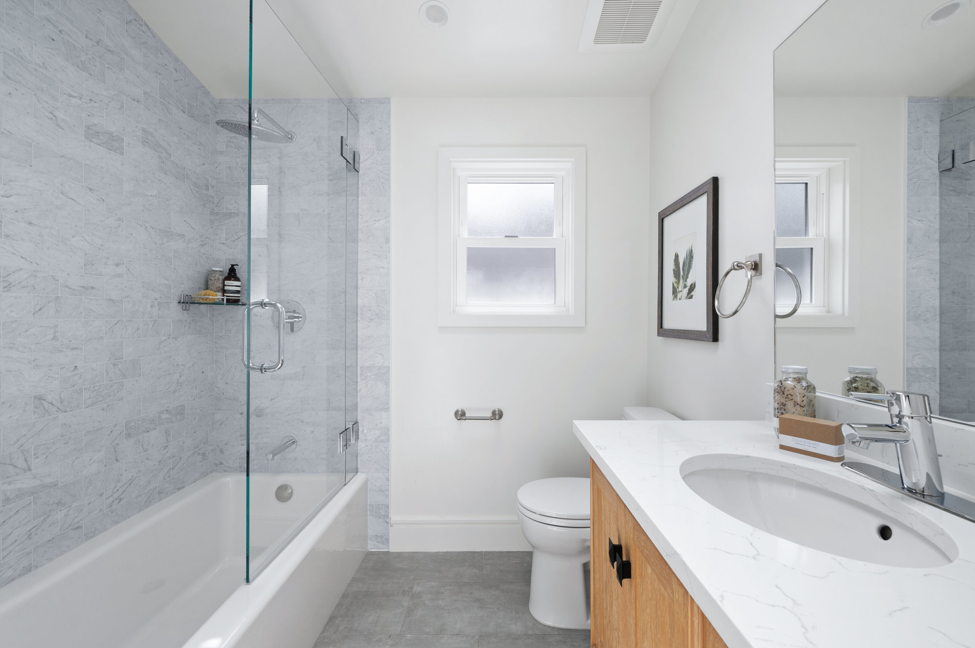 Bathroom on the upper level.
