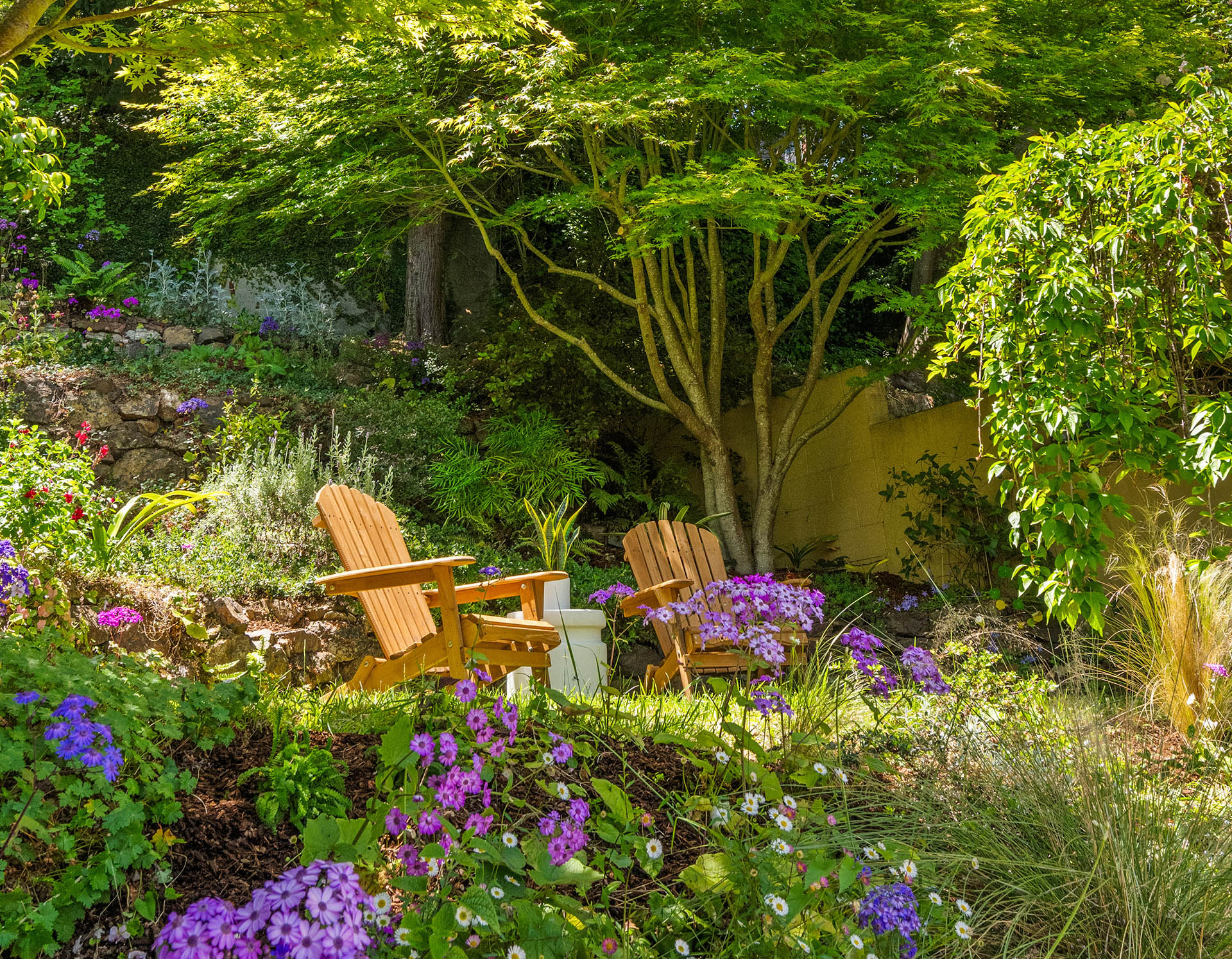 1525willard-garden-chairs