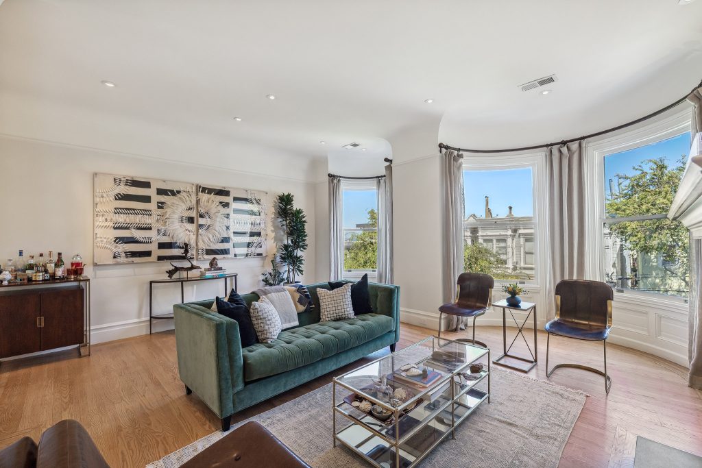 View of the lux living room at 286 Fair Oaks