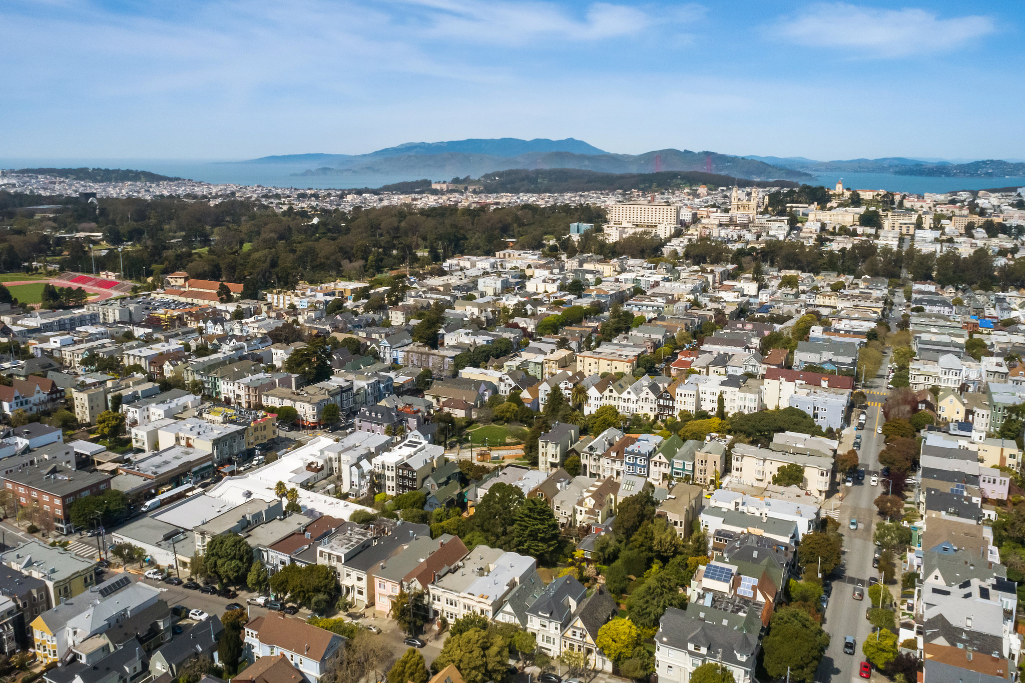 Aerial view of the neighborhood and proximity to the San Francisco Bay