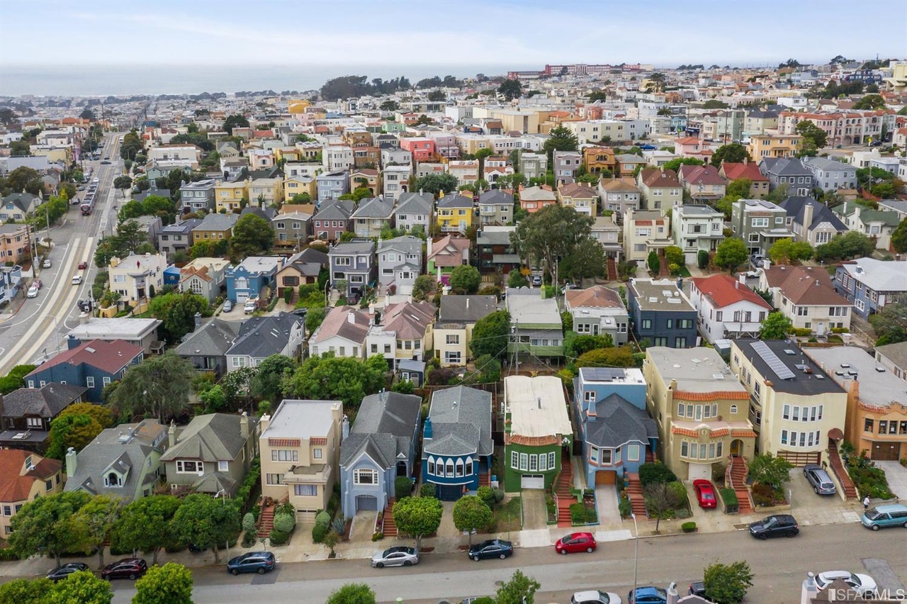 42160138110 Wide-shot aerial view of 78 Wawona Street, showing the surrounding community