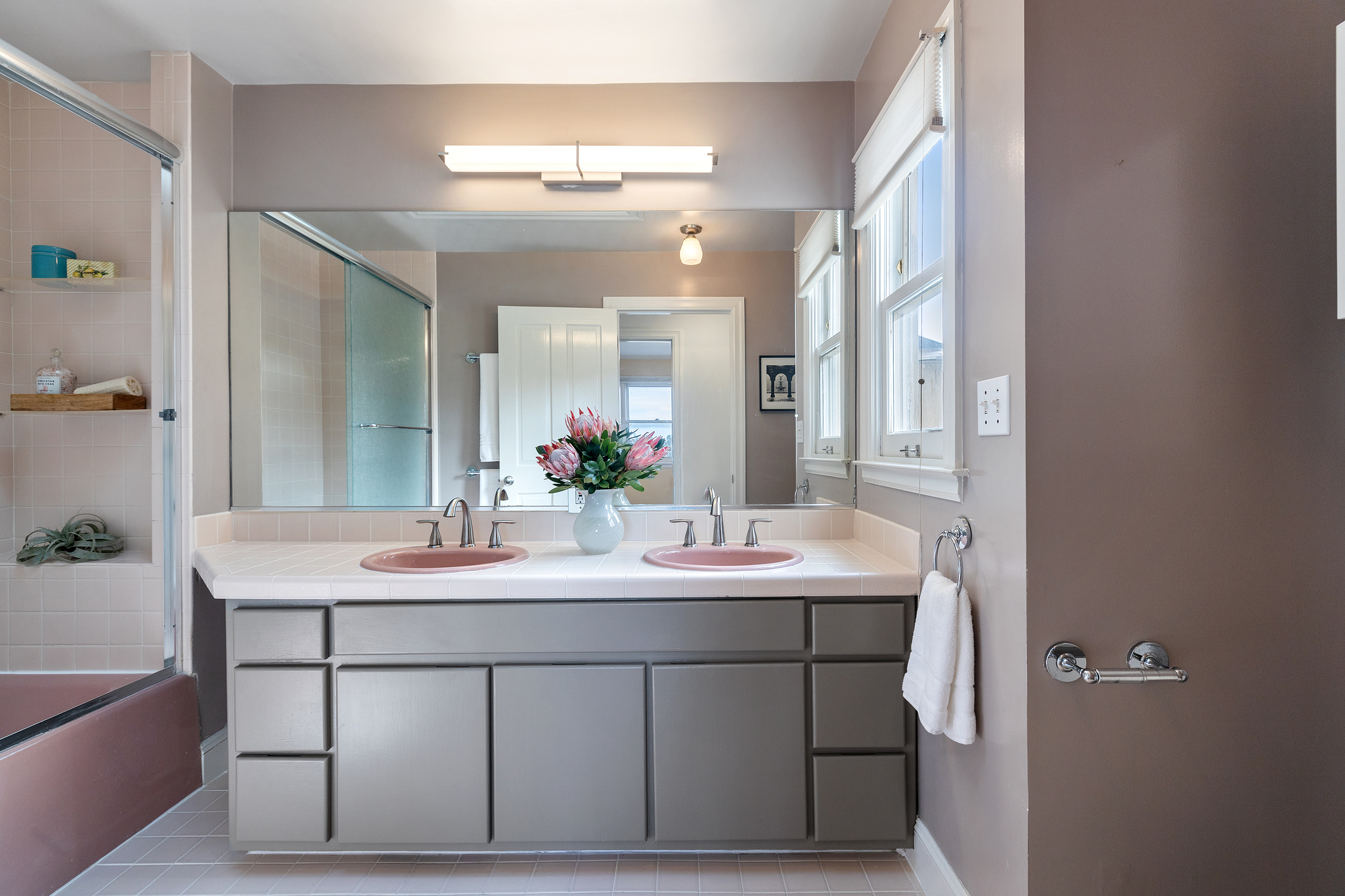 Bathroom with two sinks