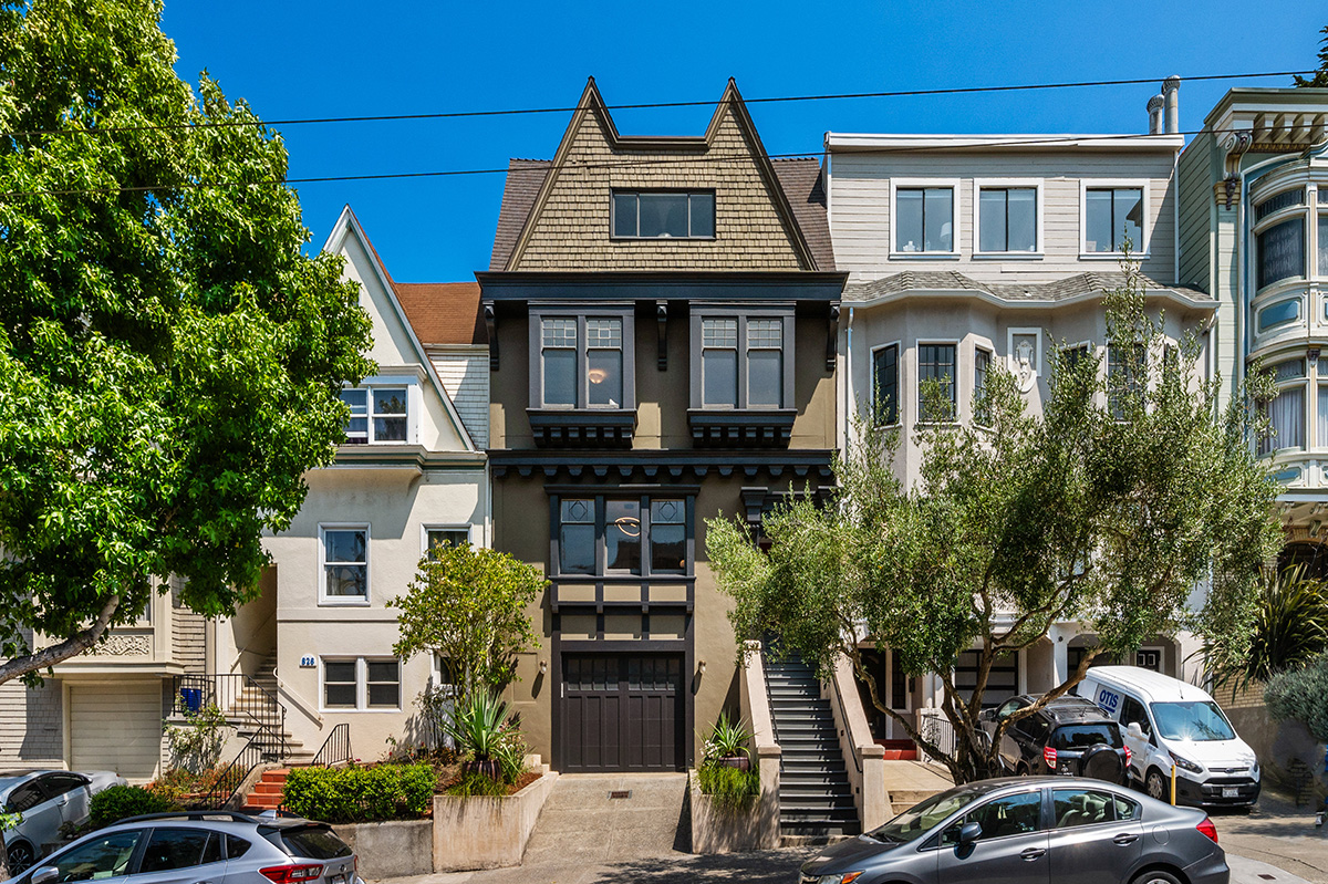 Front exterior view of 828 Ashbury showing a 4 level home