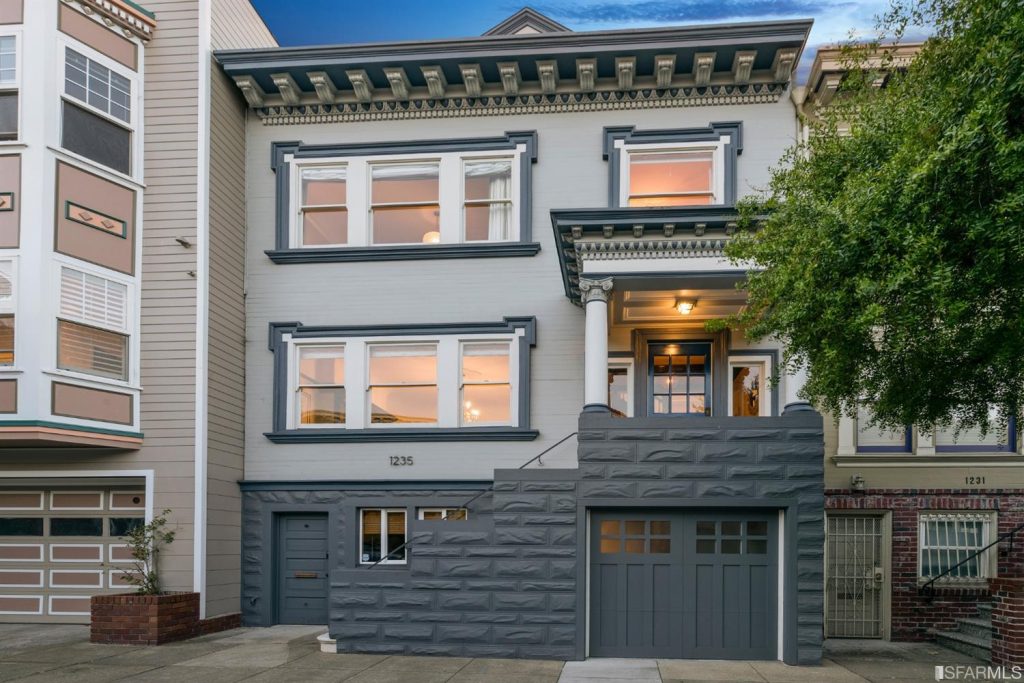 Front exterior view of 1235 5th Ave in San Francisco, home bought via John DiDomenico